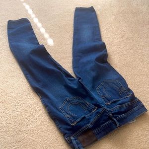 Great used condition. Mid rise Skinny ankle jeans